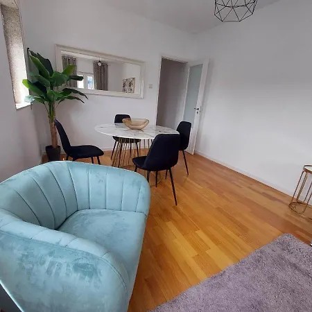 Apartament Campo Lindo Ii *